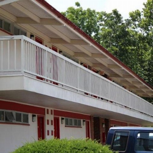 Hometown Inn Staunton image 13